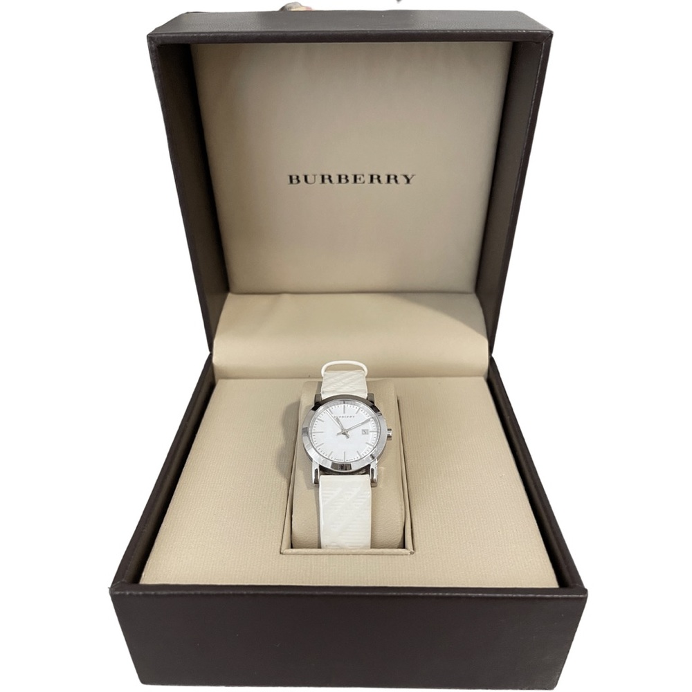 White Glossy Leather Burberry NOVA CHECK Watch